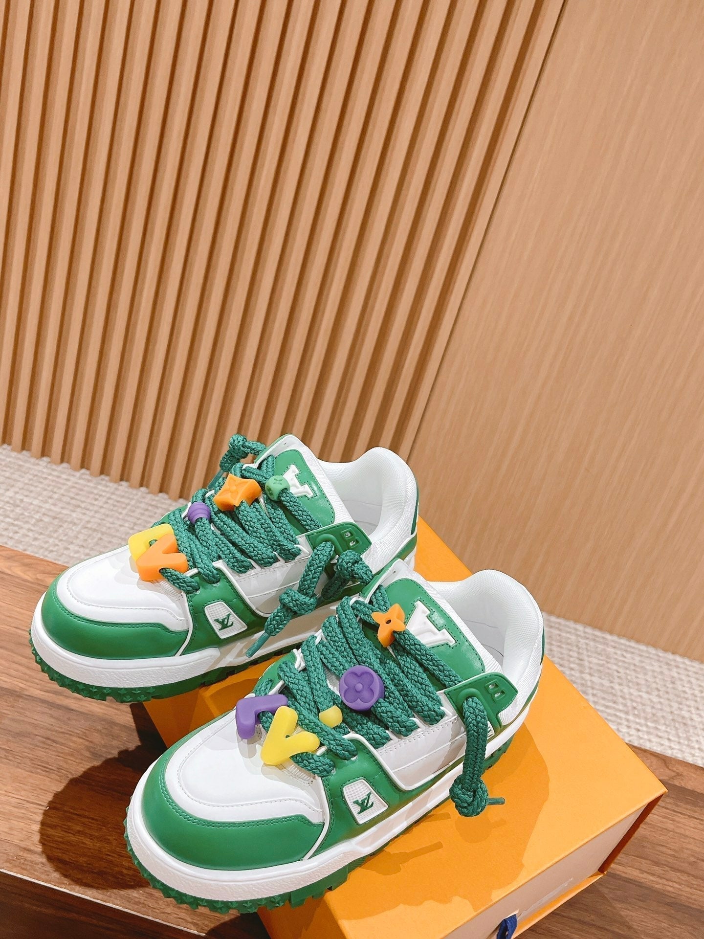 LV Trainer Maxi Sneaker White Mix Green Calfskin - 35
