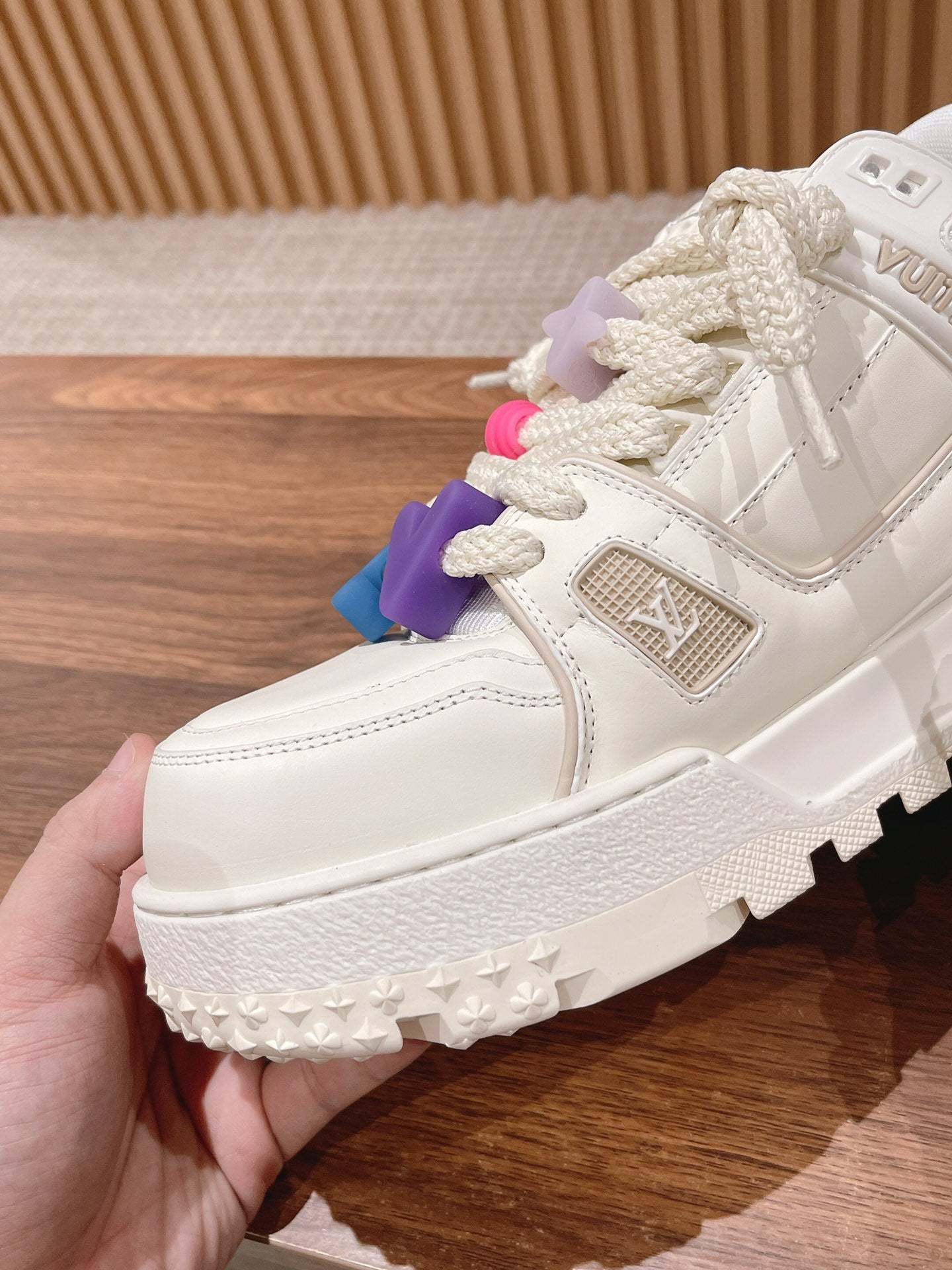 LV Trainer Maxi Sneaker White Calfskin - 35