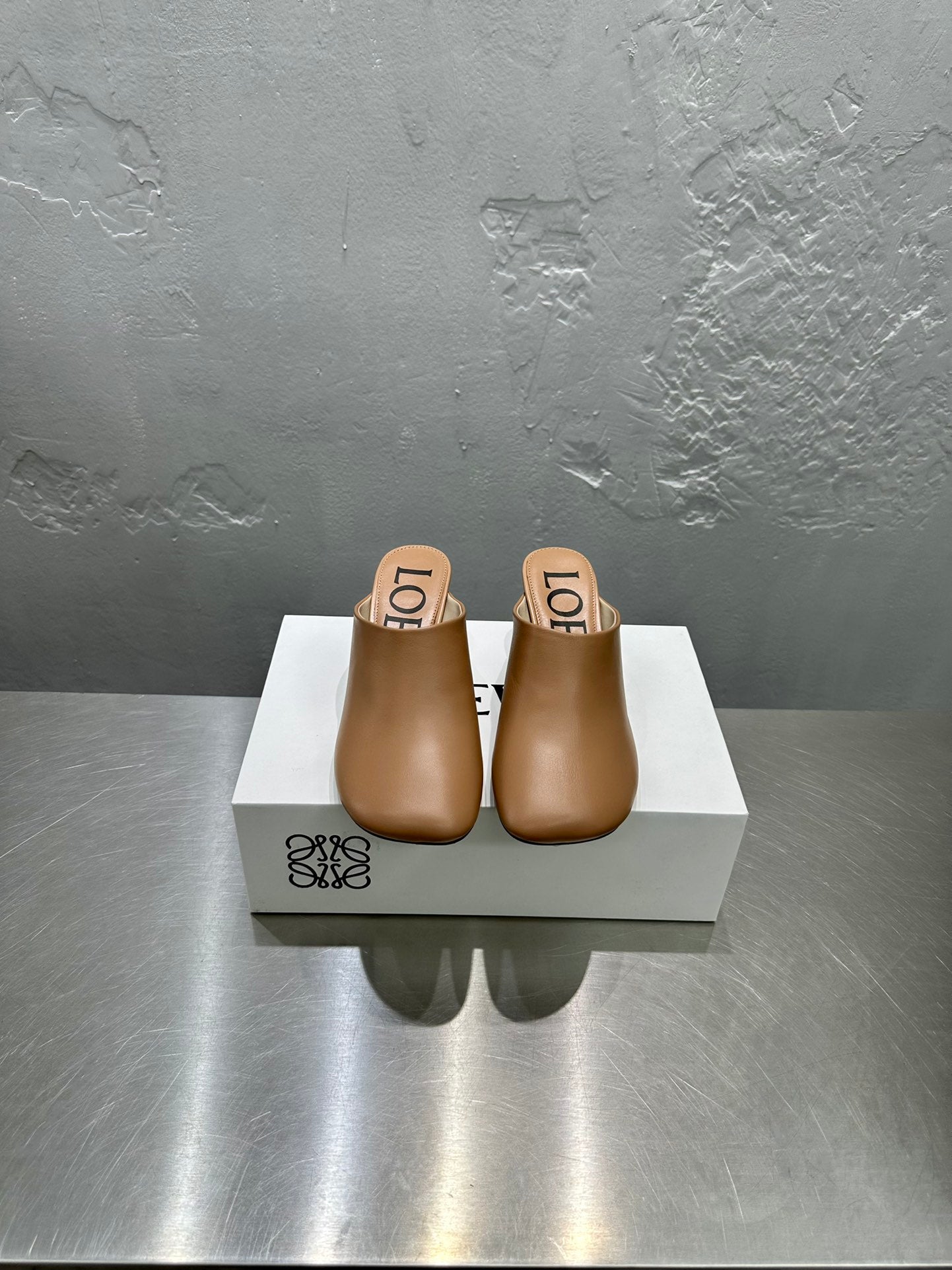 LW TOY MULE 55 TAWNY CALFSKIN - 35