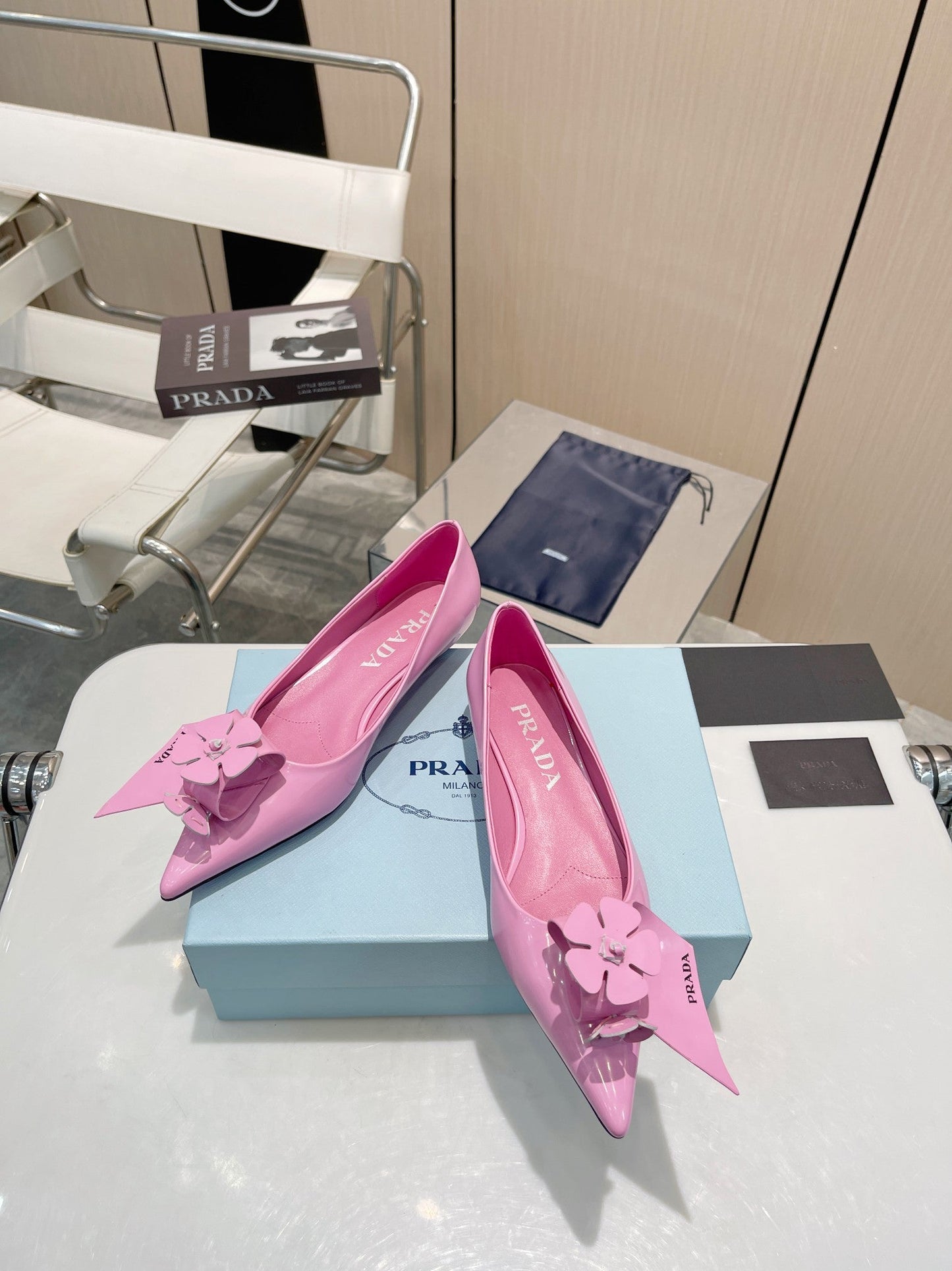 BALLET FLATS POINTED TOE IN PINK SHINY CALFSKIN ATTACHED FLOWERS - 34