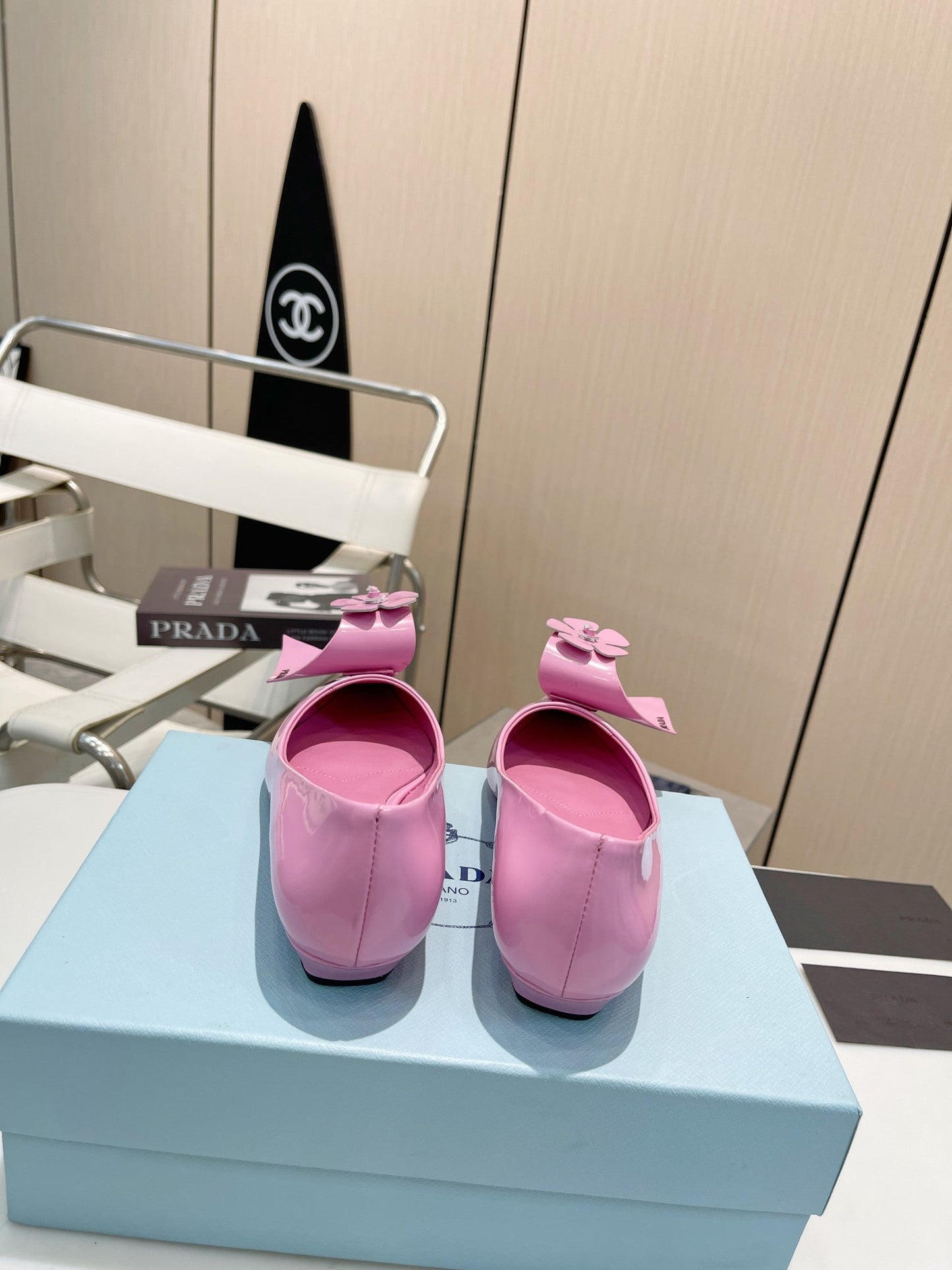 BALLET FLATS POINTED TOE IN PINK SHINY CALFSKIN ATTACHED FLOWERS - 34