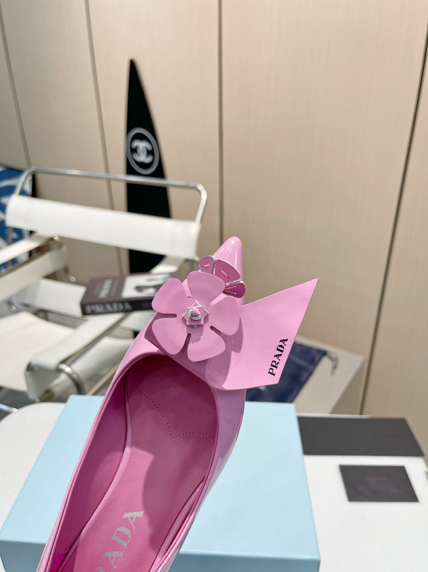 BALLET FLATS POINTED TOE IN PINK SHINY CALFSKIN ATTACHED FLOWERS - 34