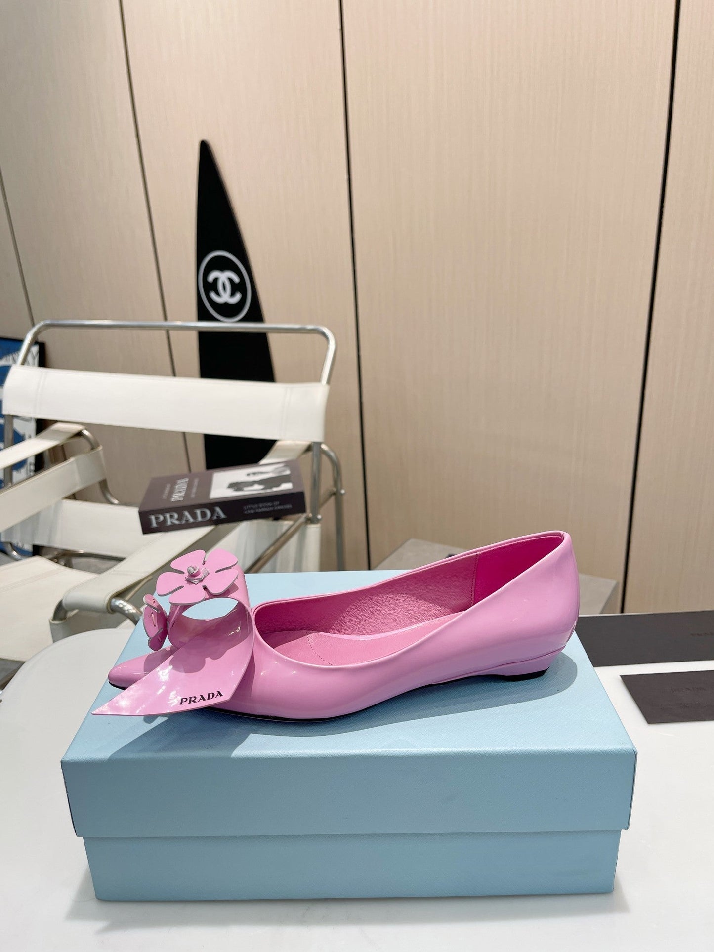BALLET FLATS POINTED TOE IN PINK SHINY CALFSKIN ATTACHED FLOWERS - 34