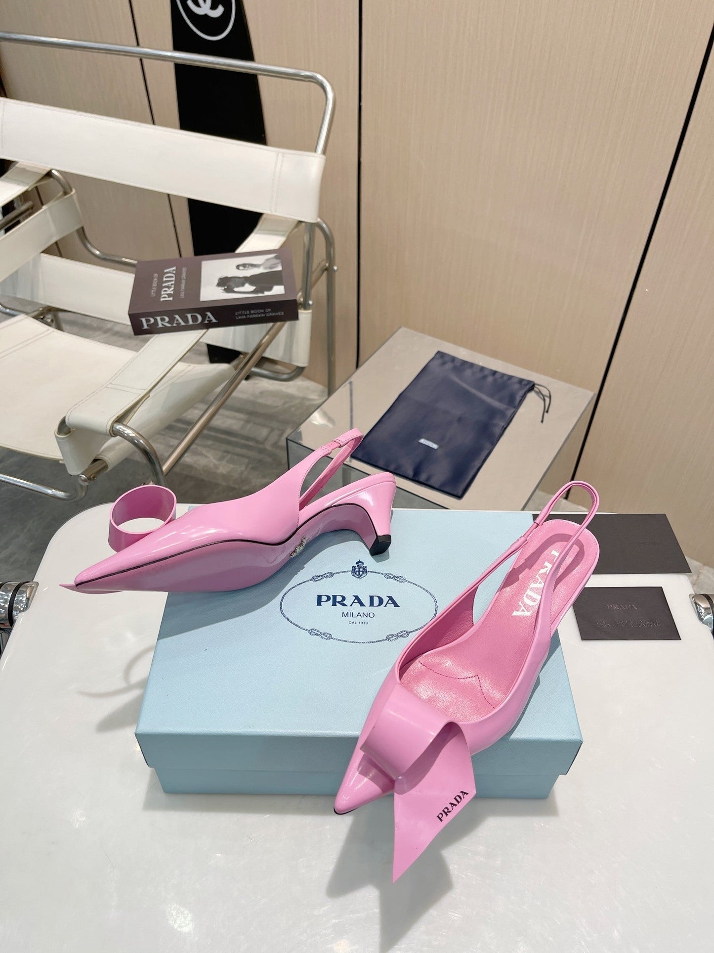 POINTED TOE SLINGBACK KITTEN HEEL WITH BOW IN PINK GLOSSY LAMBSKIN - 34