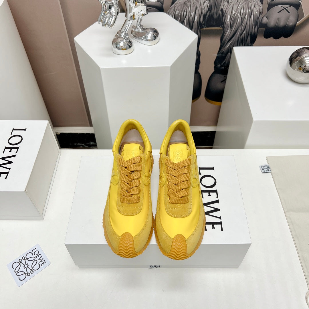 FLOW RUNNER SNEAKER IN SUN YELLOW SUEDE AND SHEEPSKIN - 35