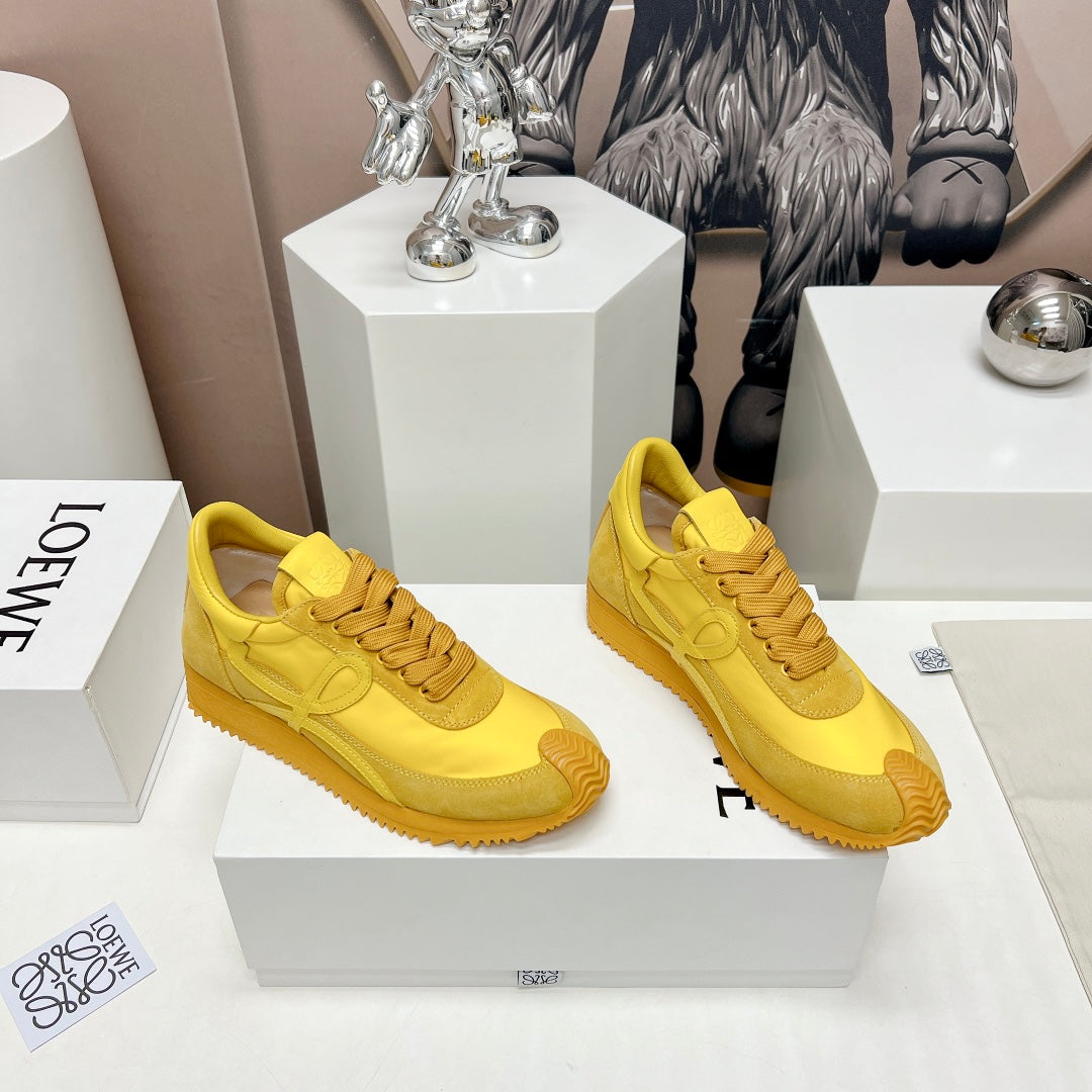 FLOW RUNNER SNEAKER IN SUN YELLOW SUEDE AND SHEEPSKIN - 35