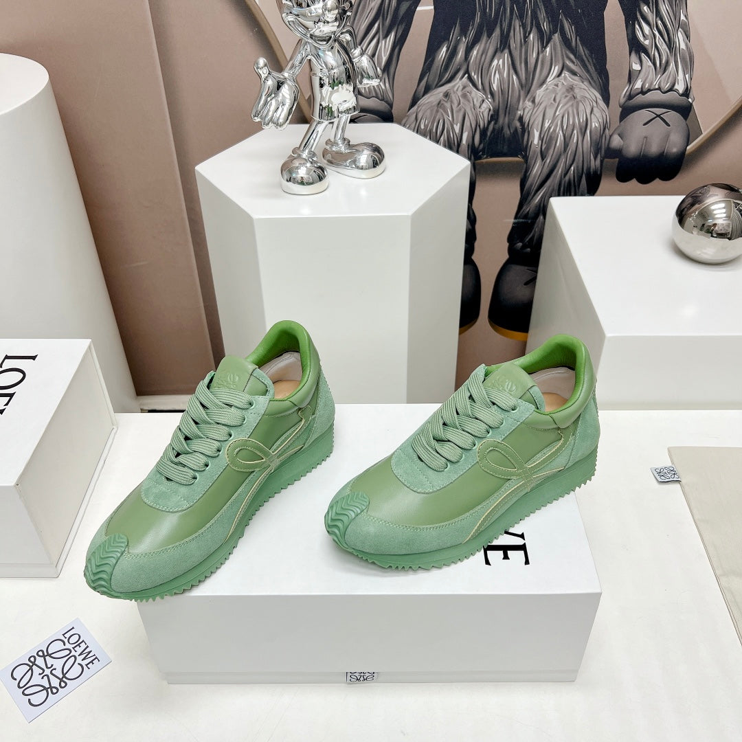 FLOW RUNNER SNEAKER IN BASIL GREEN SUEDE AND SHEEPSKIN - 35