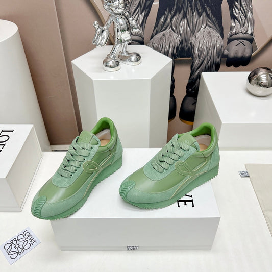 FLOW RUNNER SNEAKER IN BASIL GREEN SUEDE AND SHEEPSKIN - 35