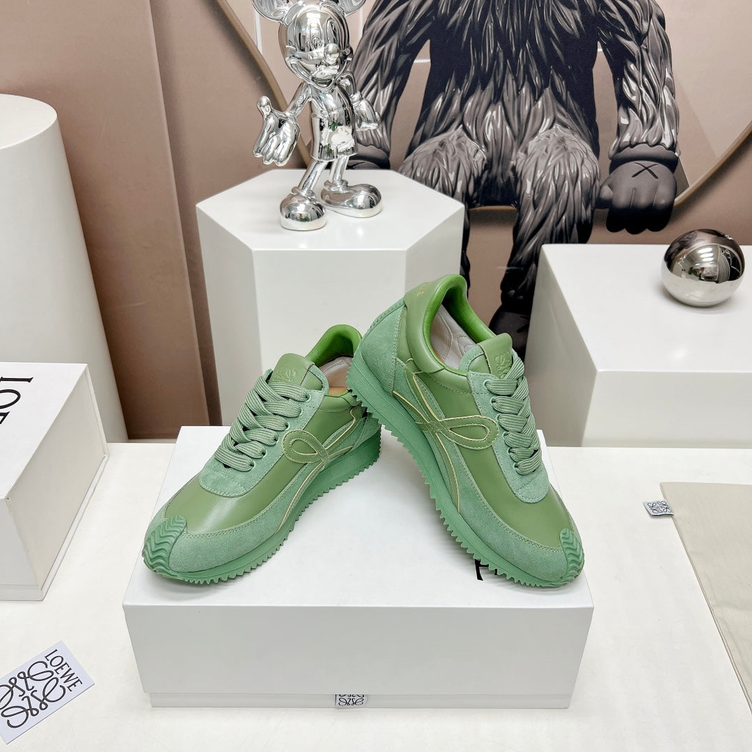FLOW RUNNER SNEAKER IN BASIL GREEN SUEDE AND SHEEPSKIN - 35