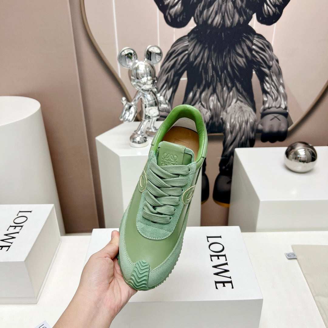 FLOW RUNNER SNEAKER IN BASIL GREEN SUEDE AND SHEEPSKIN - 35