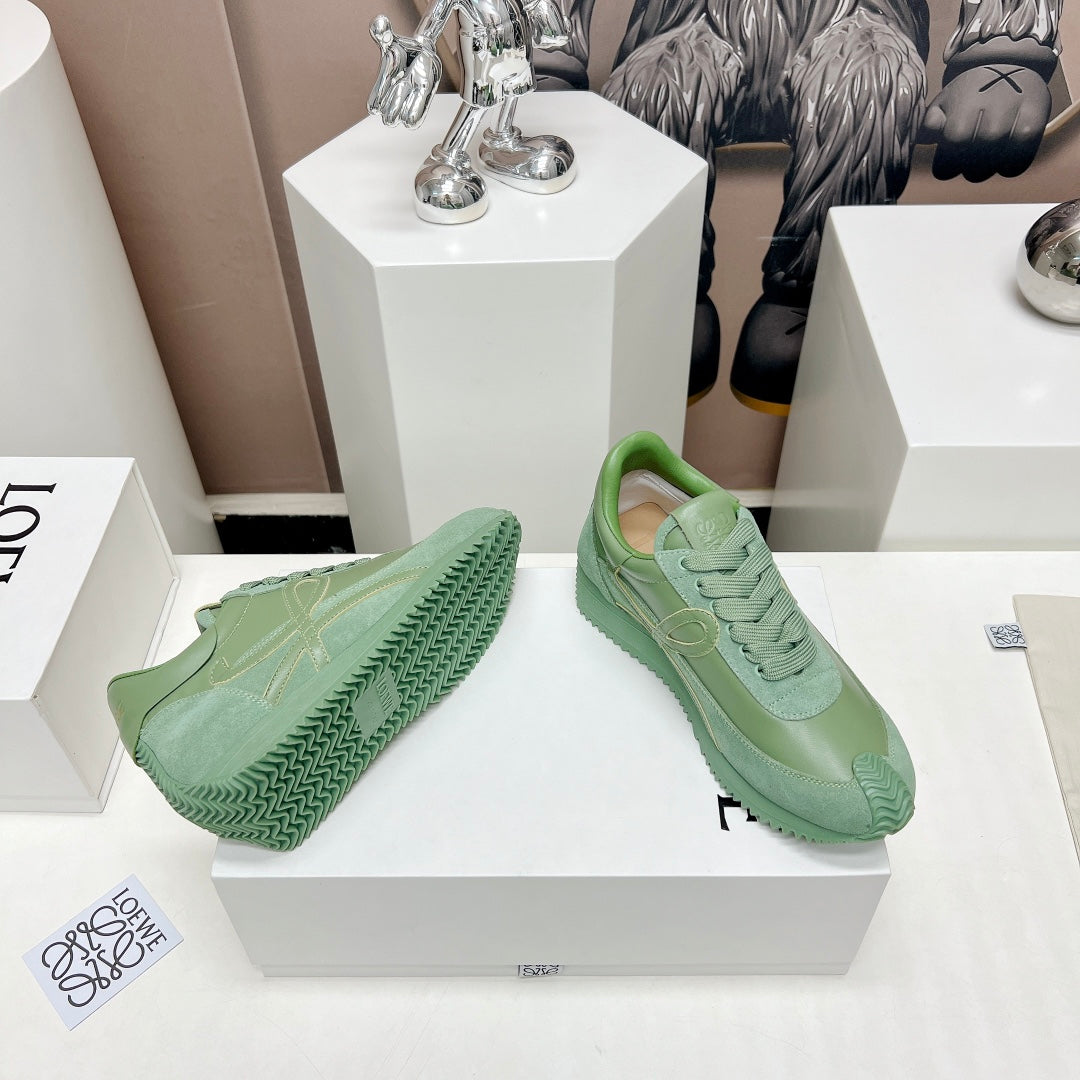 FLOW RUNNER SNEAKER IN BASIL GREEN SUEDE AND SHEEPSKIN - 35