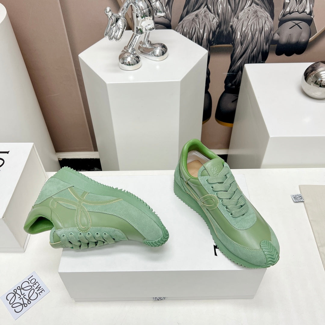 FLOW RUNNER SNEAKER IN BASIL GREEN SUEDE AND SHEEPSKIN - 35