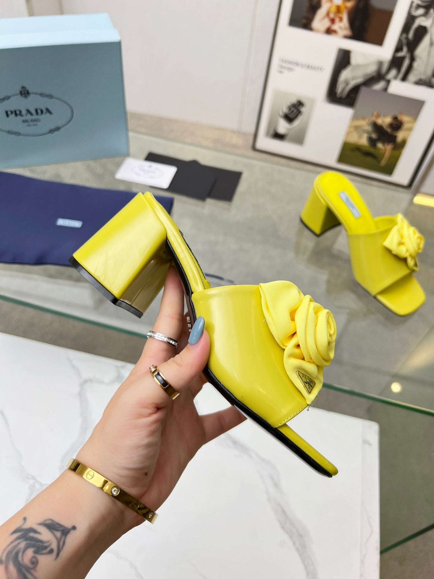 PRA FLOWER BLOCK HEELS 75 LEMON CALFSKIN - 35