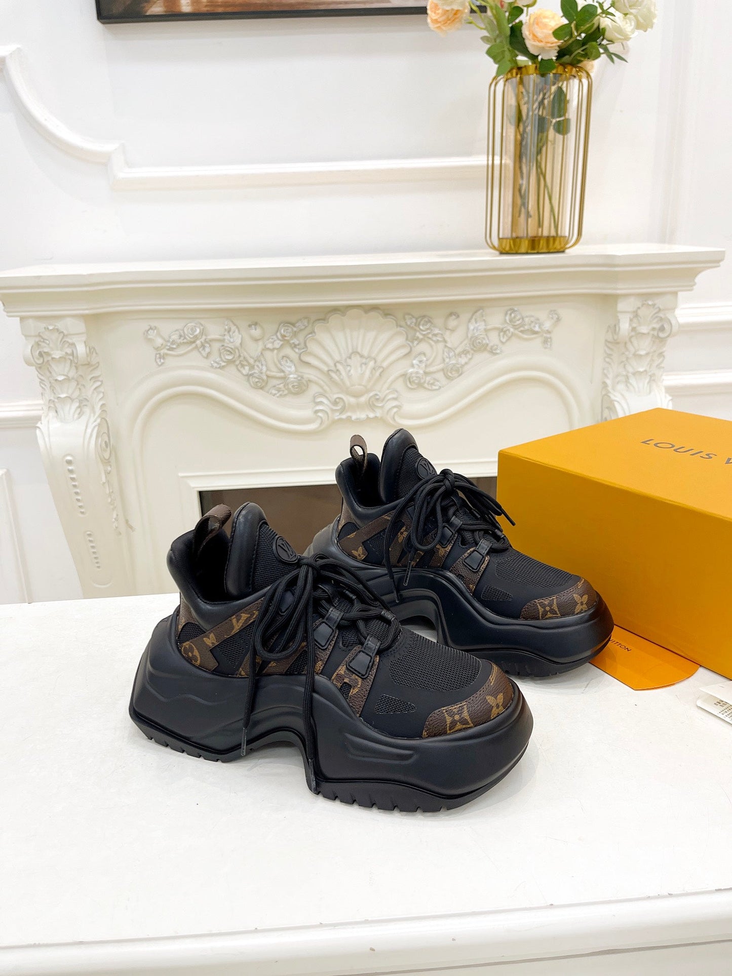 LV ARCHLIGHT 2.0 PLATFORM SNEAKER IN BLACK MIX CHOCOLATE BROWN MIX OF MATERIALS - 35