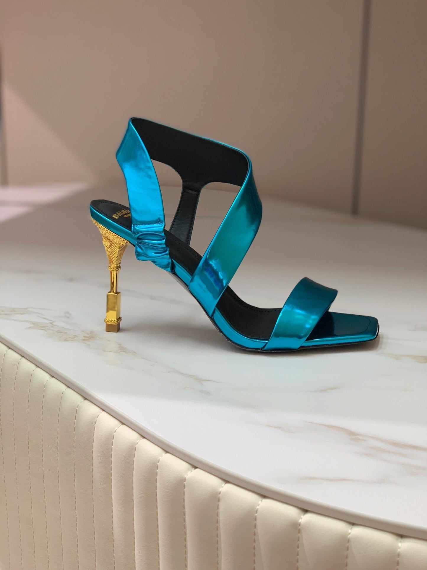 BALMAIN 25S HIGH HEEL SANDALS 95MM IN PETROL BLUE GLOSSY CALFSKIN - 35