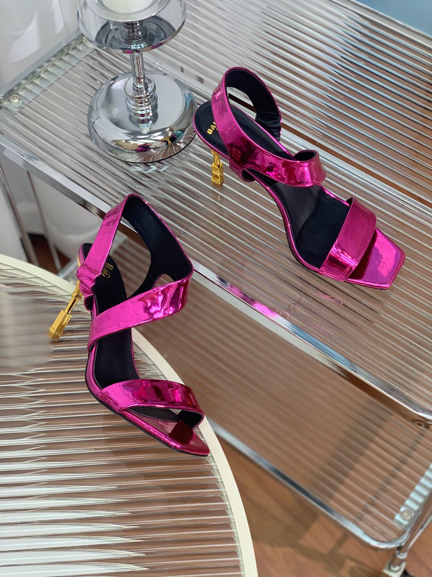 BALMAIN 25S HIGH HEEL SANDALS 95MM IN MAGENTA GLOSSY CALFSKIN - 35