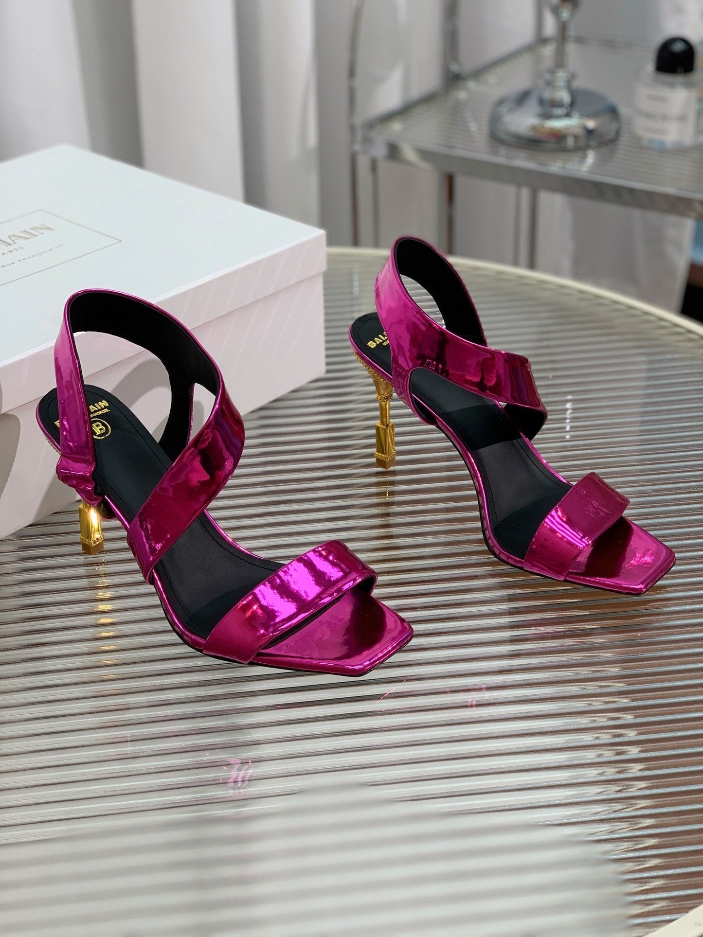 BALMAIN 25S HIGH HEEL SANDALS 95MM IN MAGENTA GLOSSY CALFSKIN - 35
