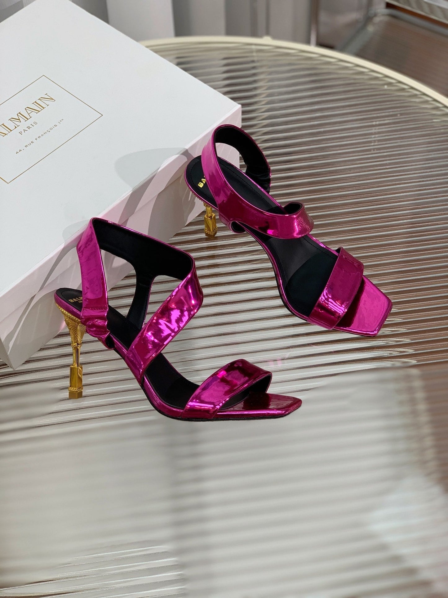BALMAIN 25S HIGH HEEL SANDALS 95MM IN MAGENTA GLOSSY CALFSKIN - 35