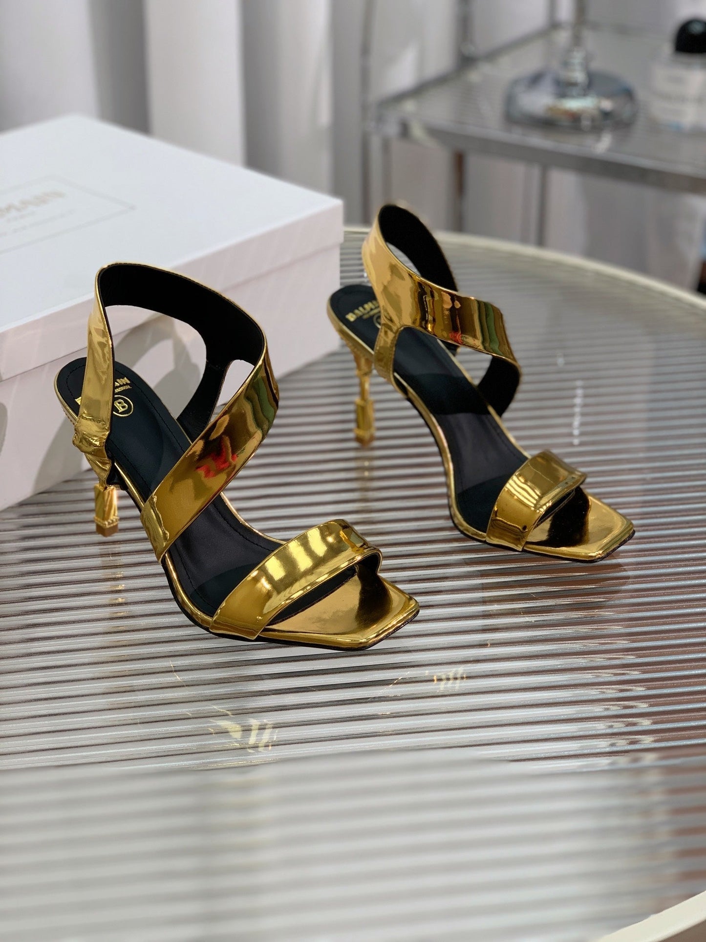 BALMAIN 25S HIGH HEEL SANDALS 95MM IN GOLD GLOSSY CALFSKIN - 35