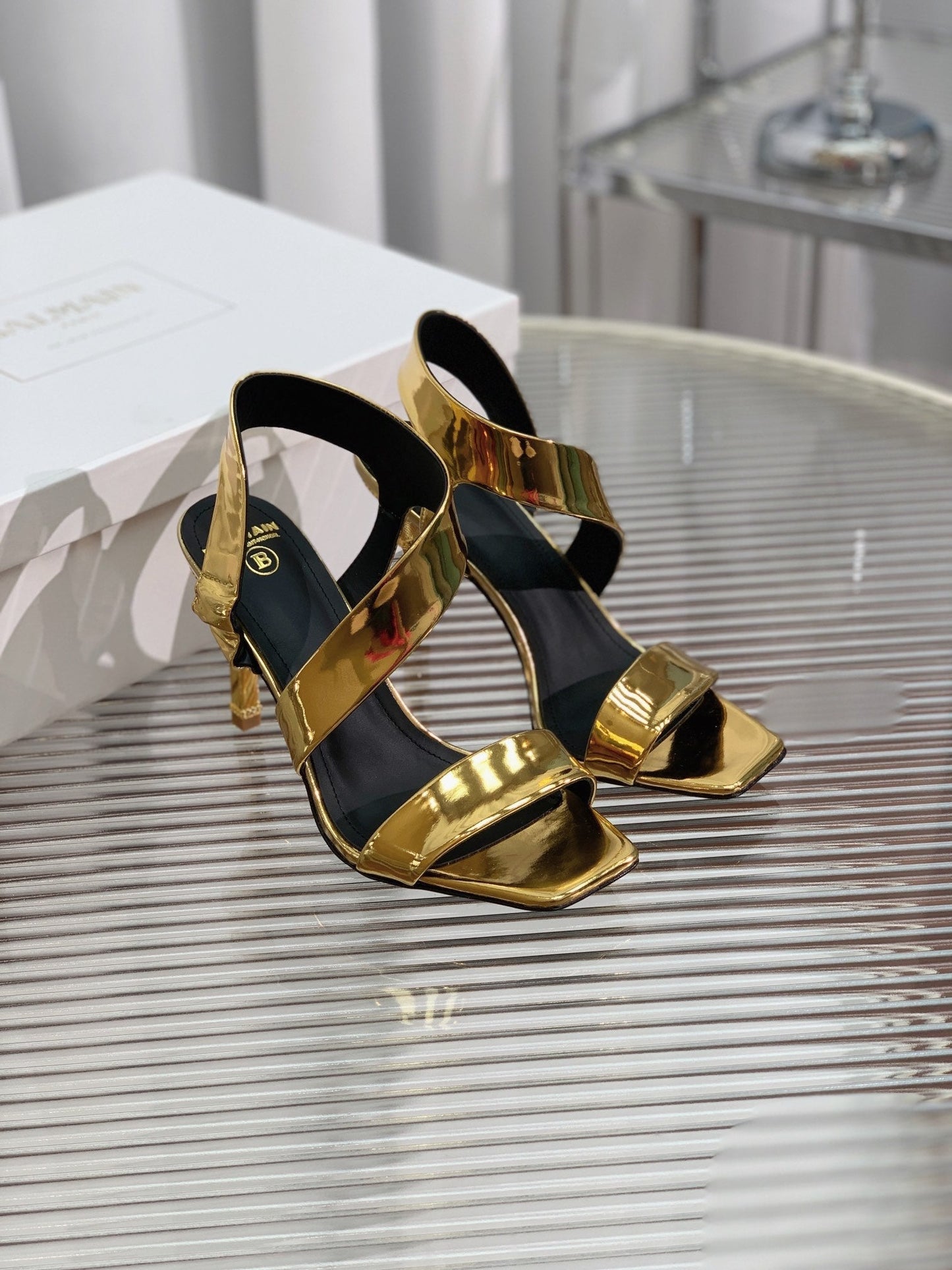 BALMAIN 25S HIGH HEEL SANDALS 95MM IN GOLD GLOSSY CALFSKIN - 35