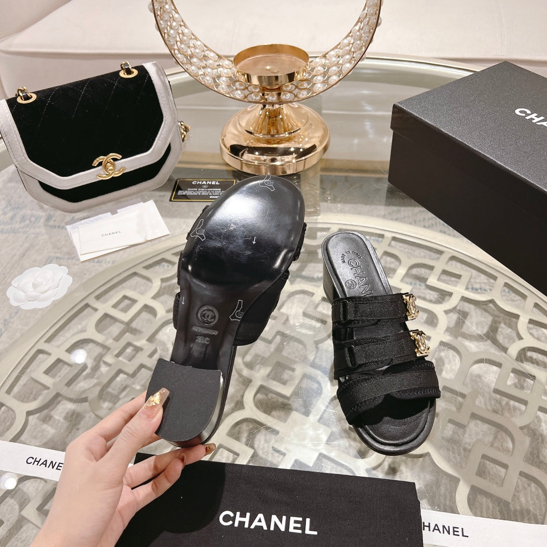 Double C  Xiaoxiang Chain Fabric Head Chunky High Heel Black Lambskin - 35