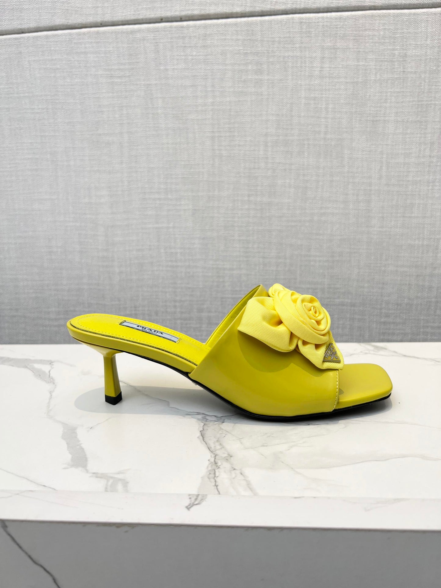 PRA FLOWER POINTED HEELS 55 LEMON CALFSKIN - 35
