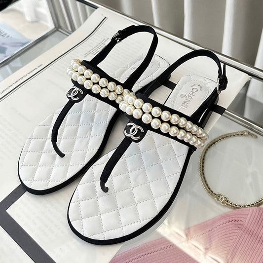 CLASSIC THONG SANDALS PEARL CHAIN IN WHITE LAMBSKIN - 35