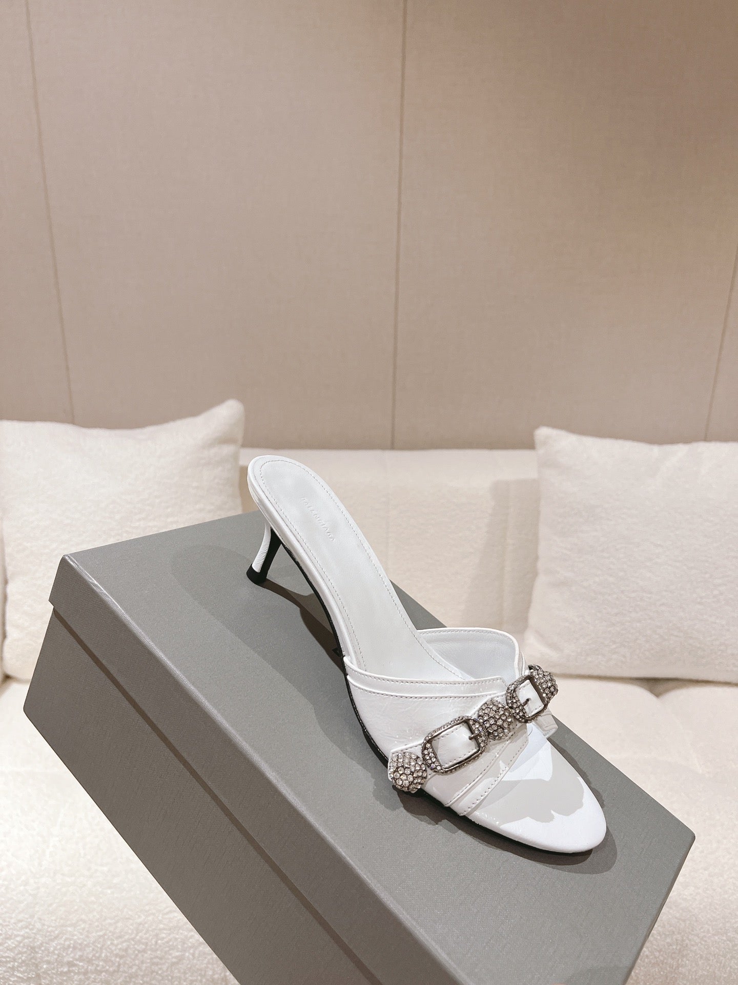 BALENCIAGA 25S HIGH-HEEL SANDALS IN WHITE COW LEATHER WITH RHINESTONE STRAP - 35