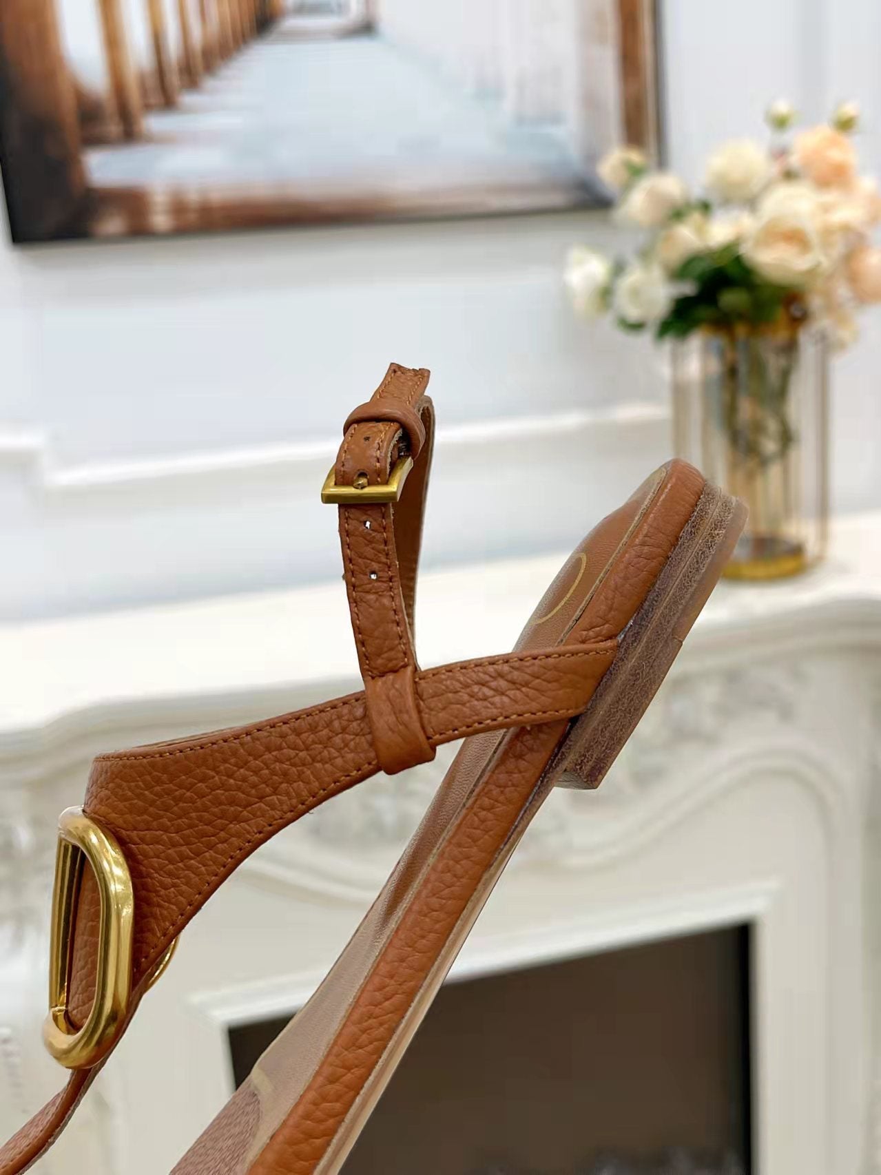 THONG SANDALS IN BRONZE BROWN CALFSKIN WITH GOLD LOGO - 34