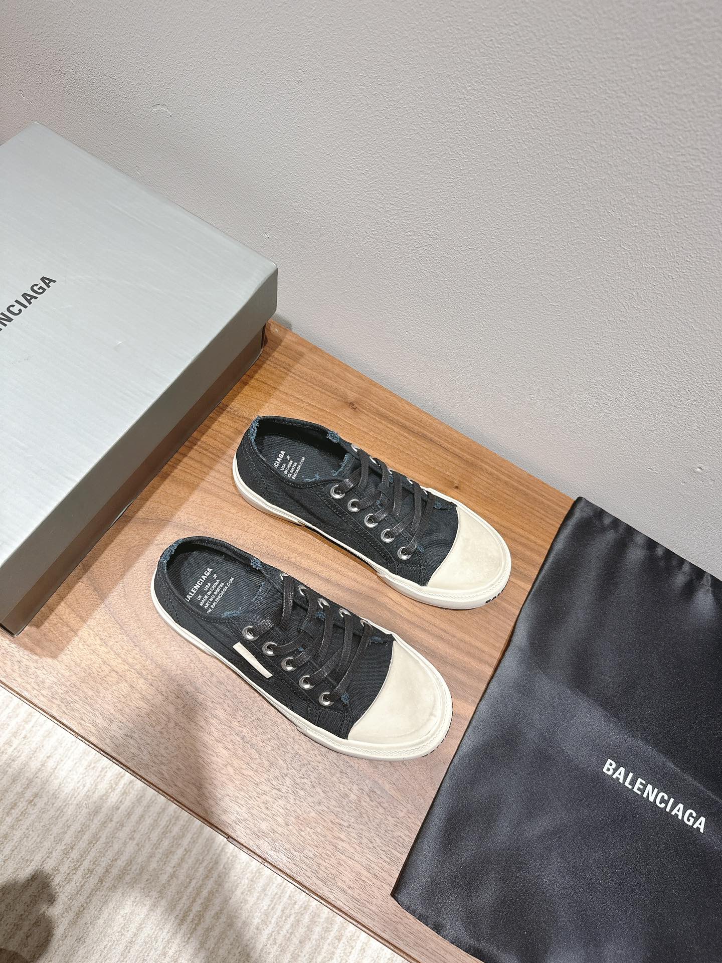 BALENCIAGA 25S SNEAKER IN BLACK CANVAS - 35