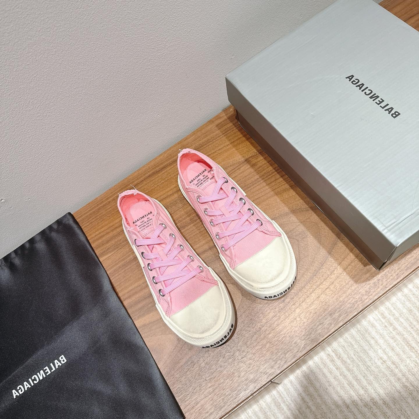 BALENCIAGA 25S SNEAKER IN PINK CANVAS - 35