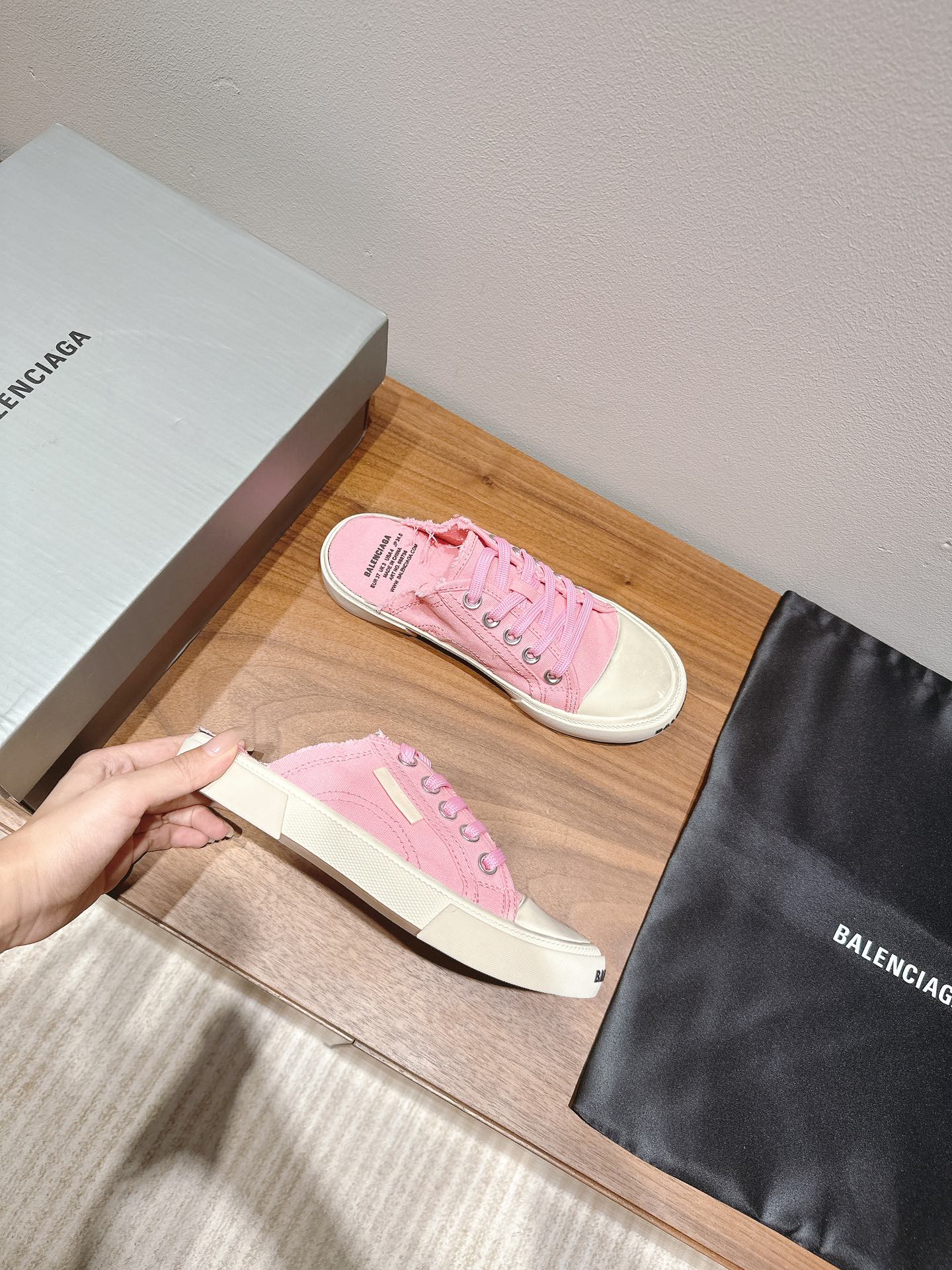 BALENCIAGA 25S SPORT CLOGS IN PINK CANVAS - 35