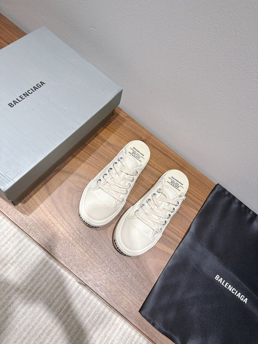 BALENCIAGA 25S SPORT CLOGS IN CREAM WHITE CANVAS - 35
