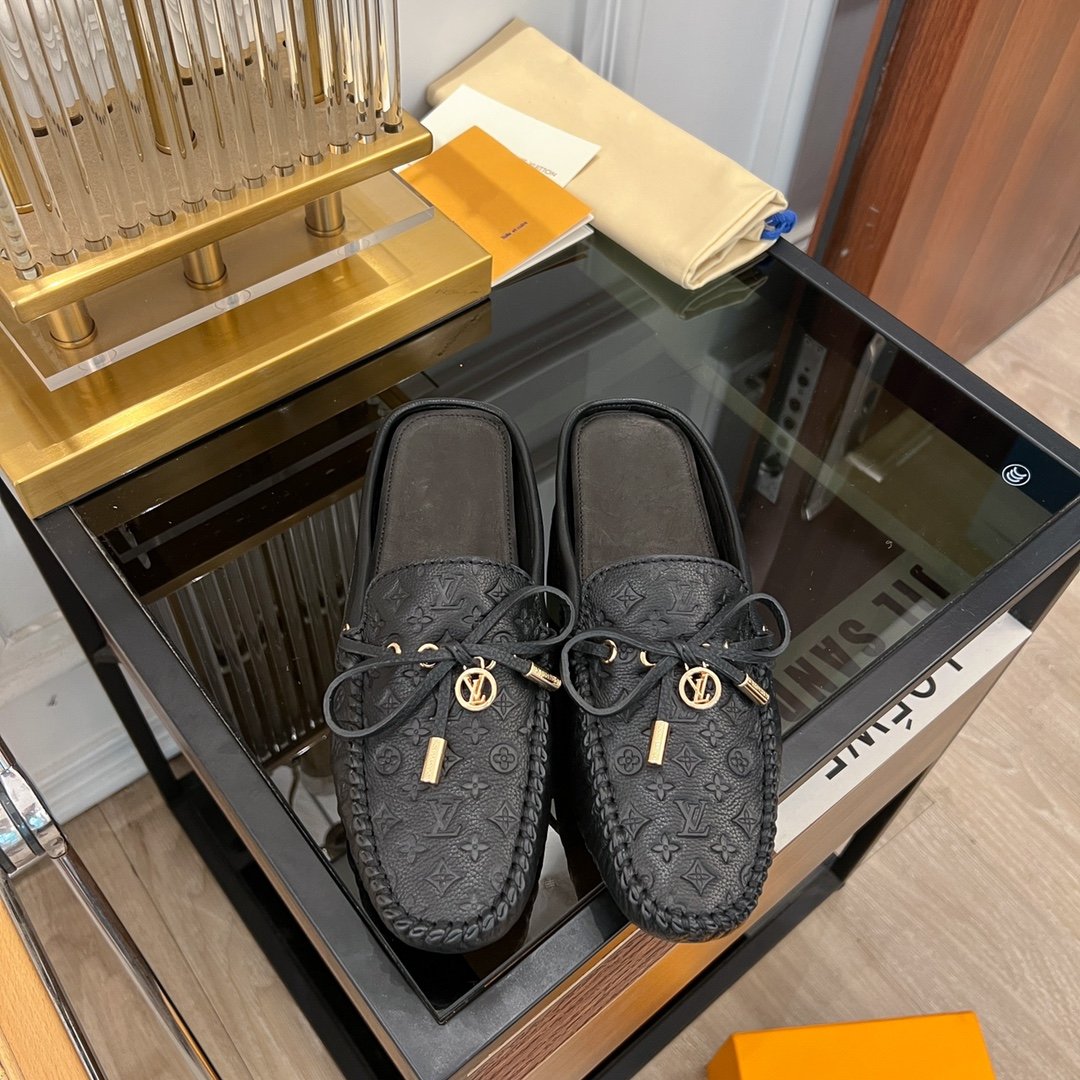 LV COSY FLAT LOGO STAMPING BLACK - 35
