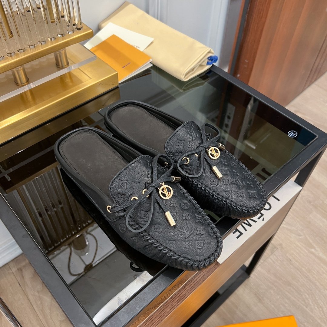 LV COSY FLAT LOGO STAMPING BLACK - 35