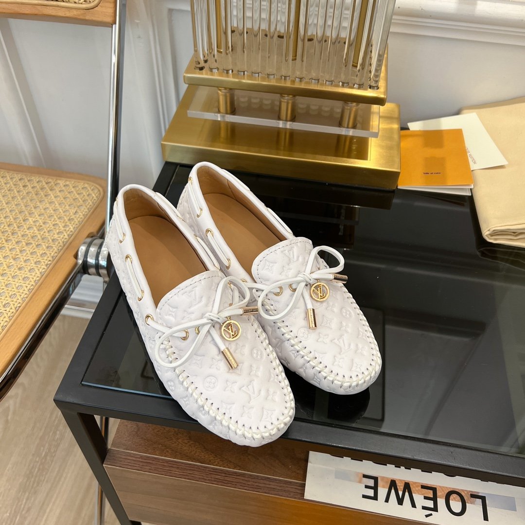 LV GLORIA FLAT LOAFER LOGO STAMPING WHITE - 35