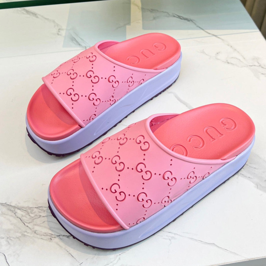 PLATFORM SANDALS IN BABY PINK MONOGRAM IMPORTED TPU - 35