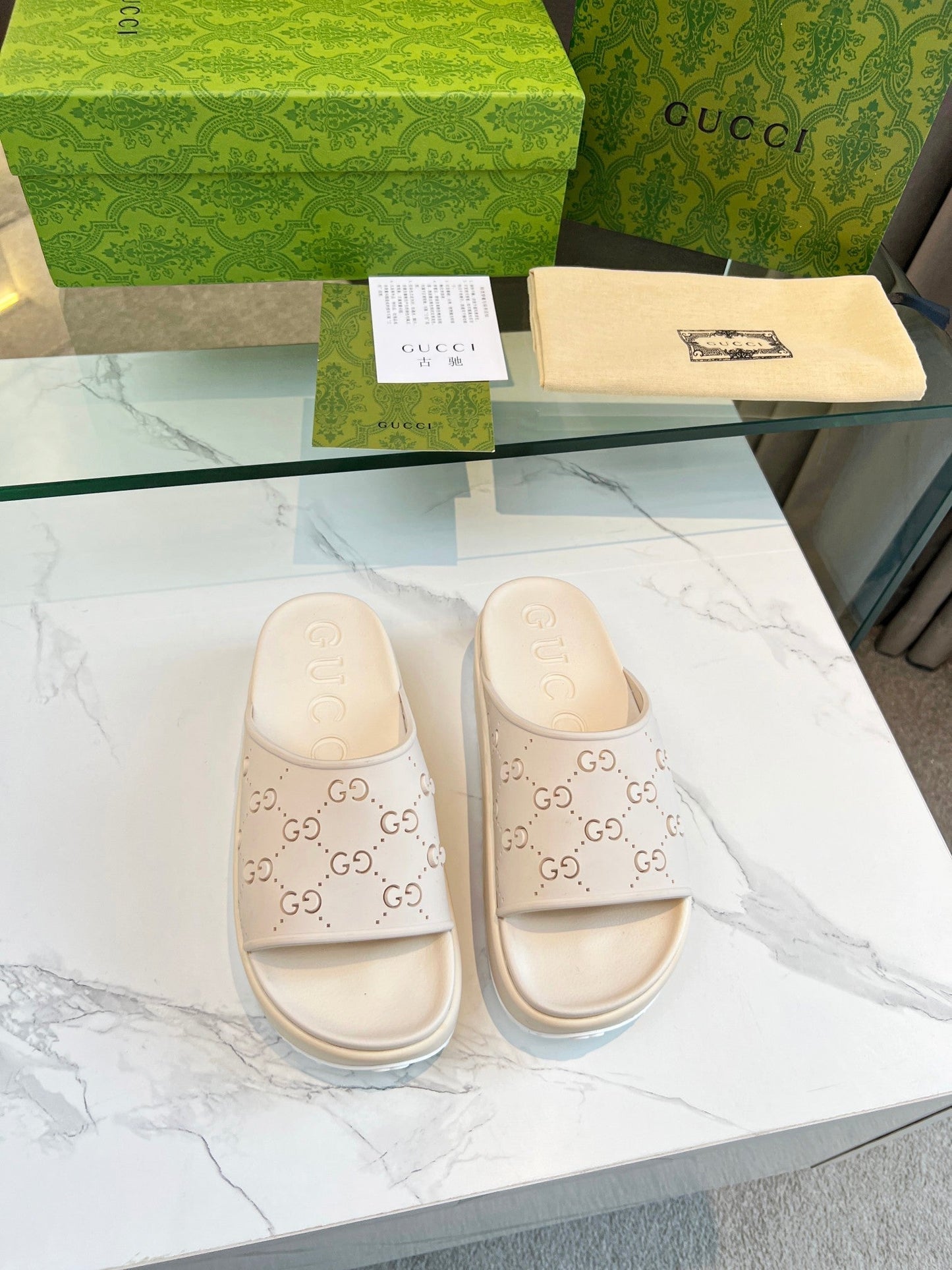 PLATFORM SANDALS IN WHITE CREAM MONOGRAM IMPORTED TPU - 35