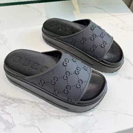 PLATFORM SANDALS IN BLACK MONOGRAM IMPORTED TPU - 35