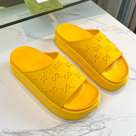 PLATFORM SANDALS IN BRIGHT YELLOW MONOGRAM IMPORTED TPU - 35