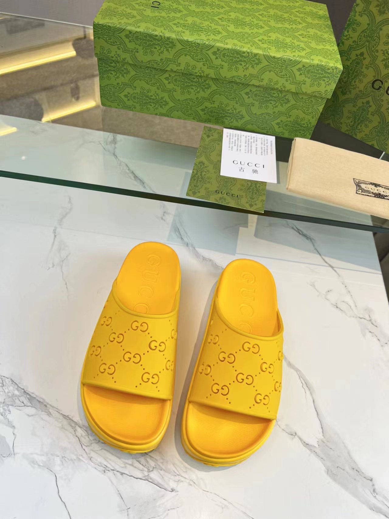 PLATFORM SANDALS IN BRIGHT YELLOW MONOGRAM IMPORTED TPU - 35