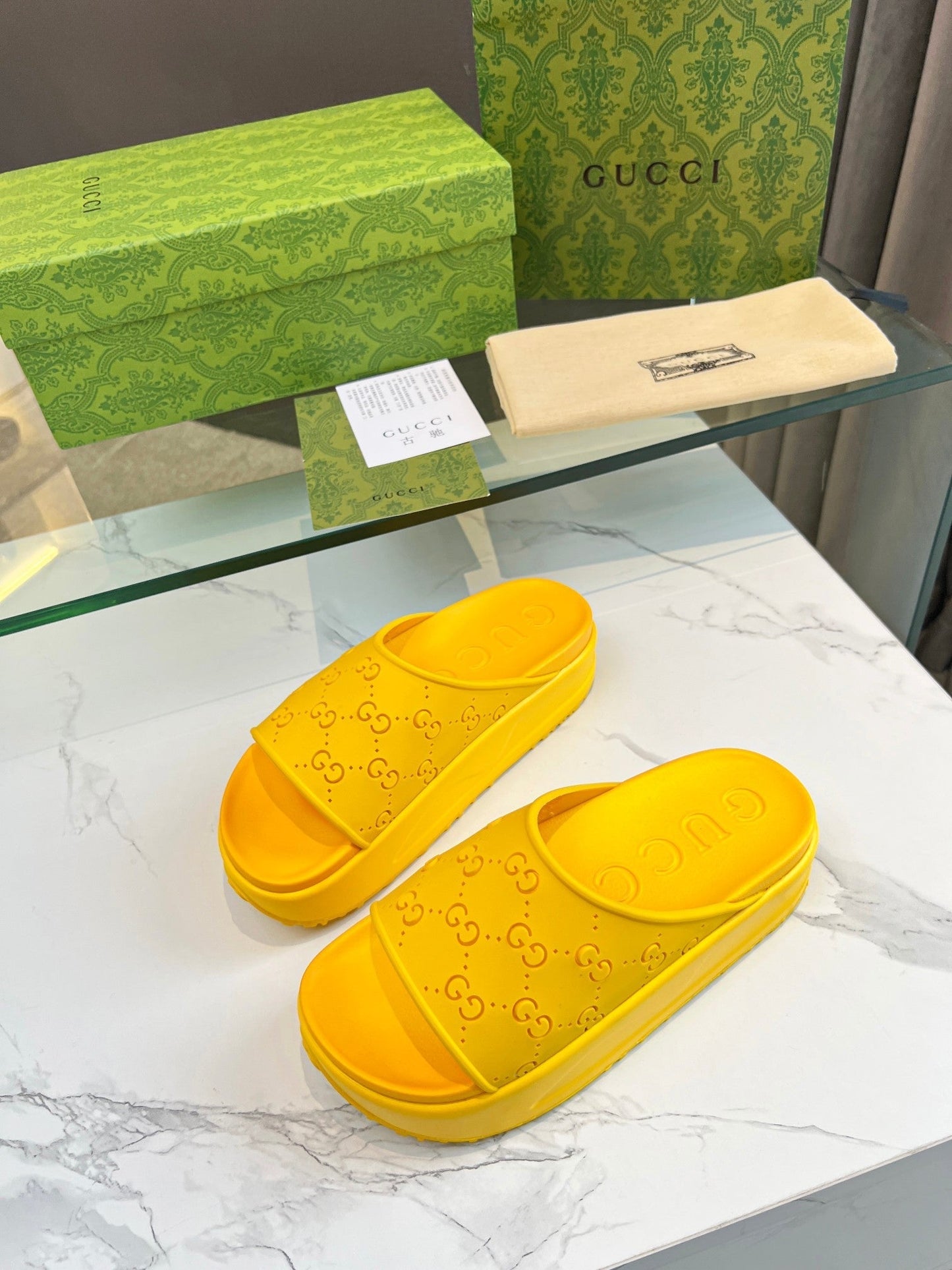 PLATFORM SANDALS IN BRIGHT YELLOW MONOGRAM IMPORTED TPU - 35