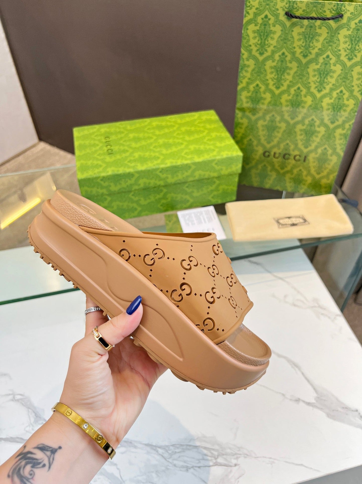 PLATFORM SANDALS IN CINNAMON BROWN MONOGRAM IMPORTED TPU - 35