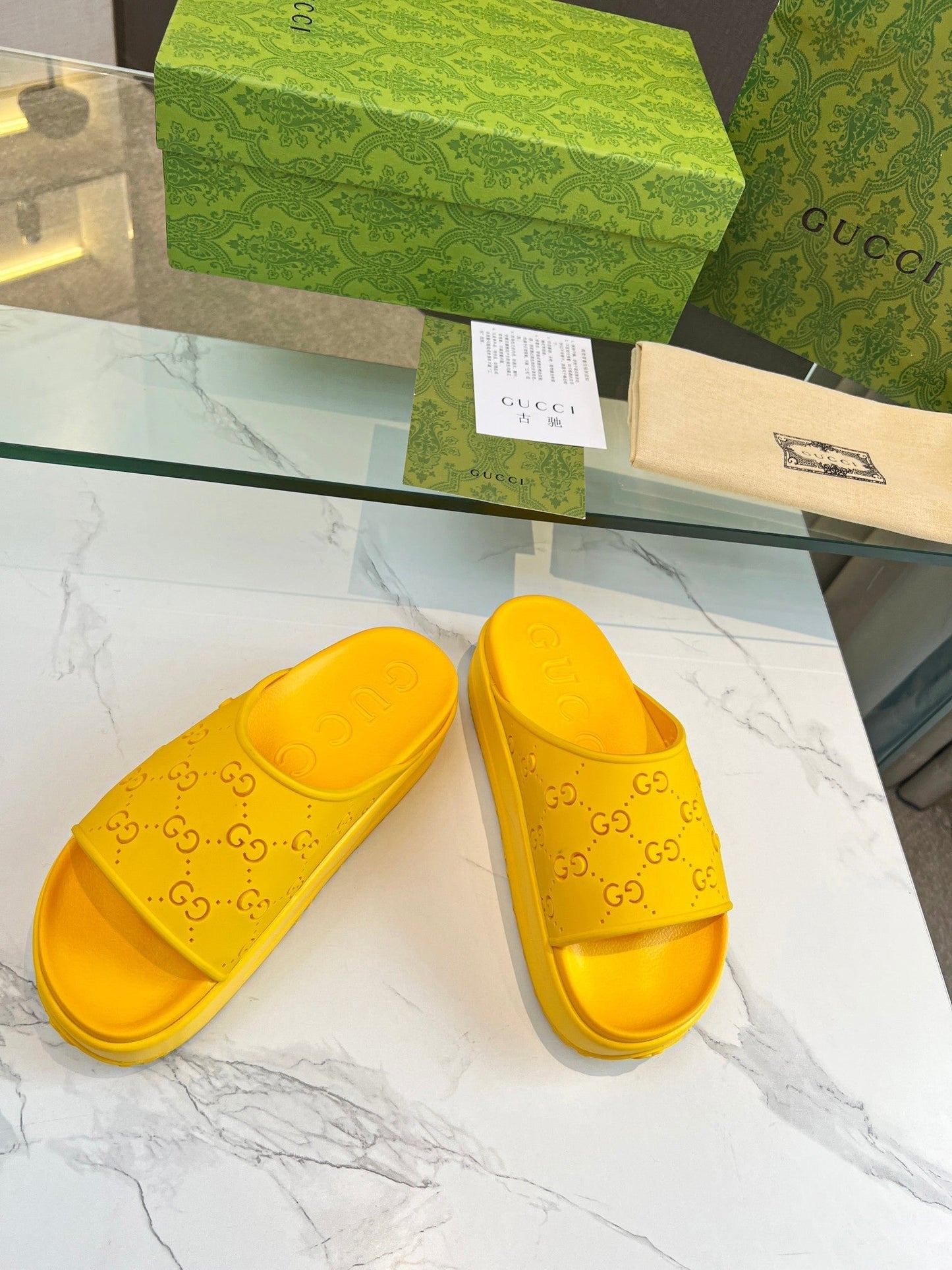 PLATFORM SANDALS IN BRIGHT YELLOW MONOGRAM IMPORTED TPU - 35