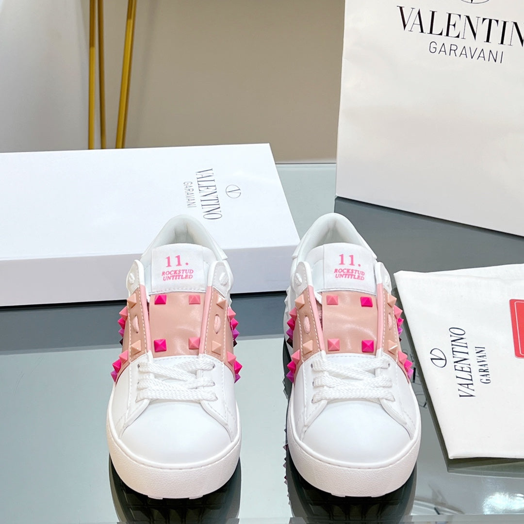 VALENTINO 25S GARAVANI ROCKSTUD UNTITLED STUDDED SNEAKERS IN WHITE MIX PINK LAMBSKIN STYLE 1 - 35