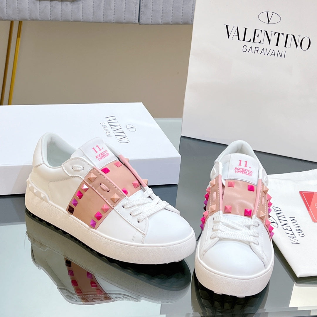 VALENTINO 25S GARAVANI ROCKSTUD UNTITLED STUDDED SNEAKERS IN WHITE MIX PINK LAMBSKIN STYLE 1 - 35