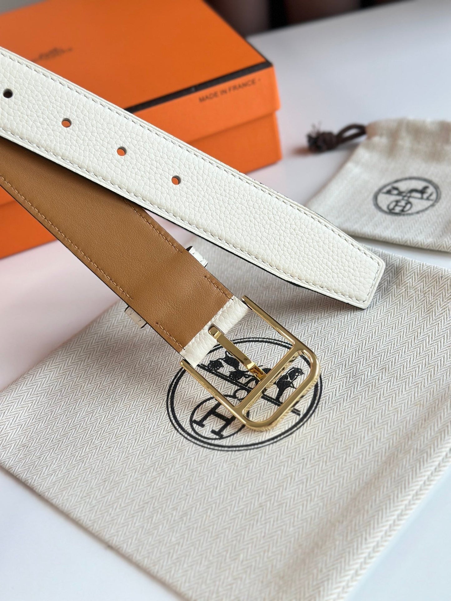 HM ROMAIN 35MM BELT WHITE CREAM LEATHER GOLD HARDWARE - 30