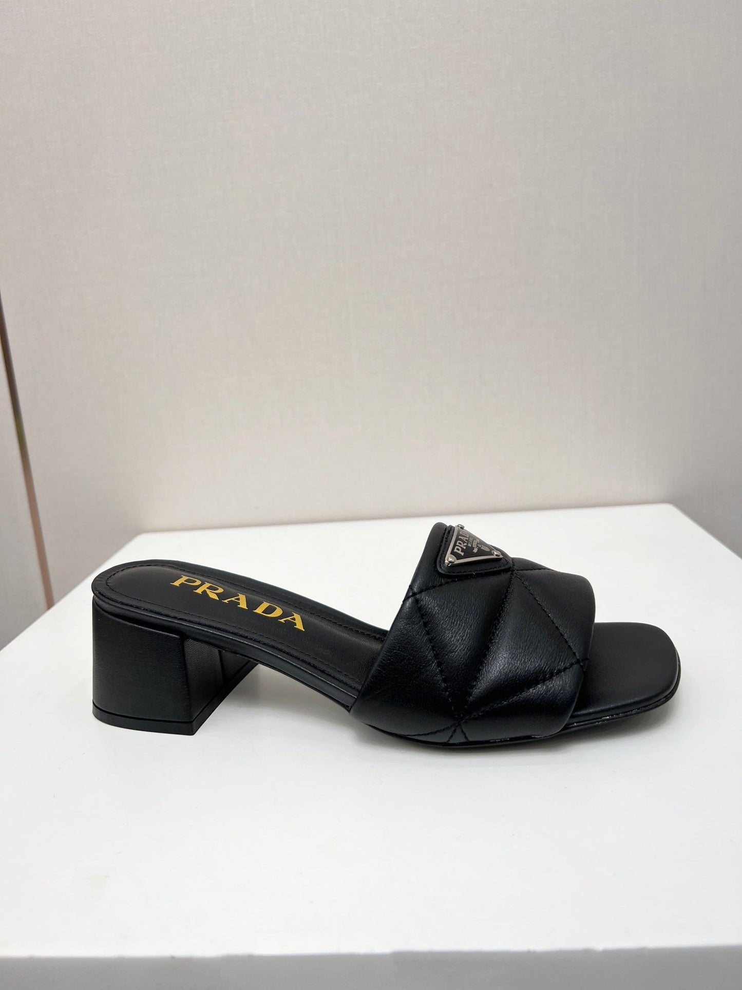 PRA EMBROIDERED SANDALS 45 BLACK LAMBSKIN - 35