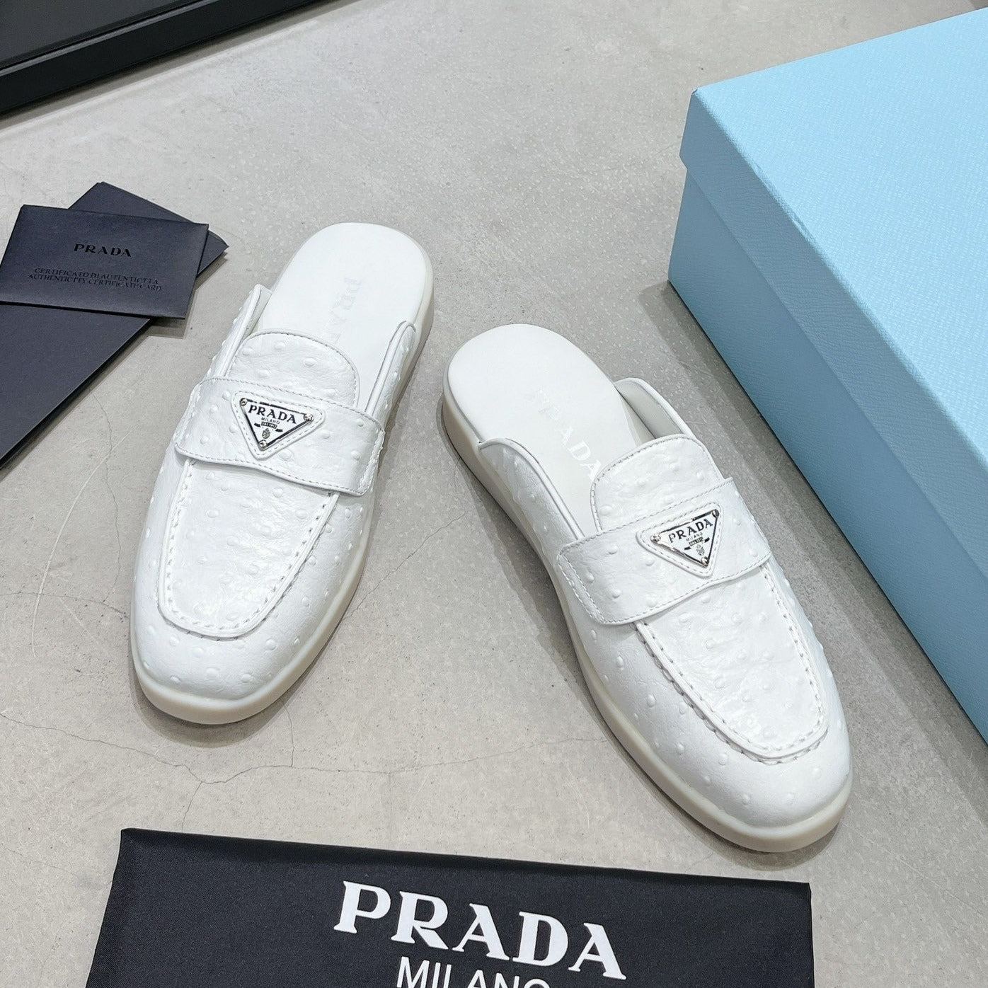 PRA OSTRICH PATTERN MULES WHITE CALFSKIN - 35