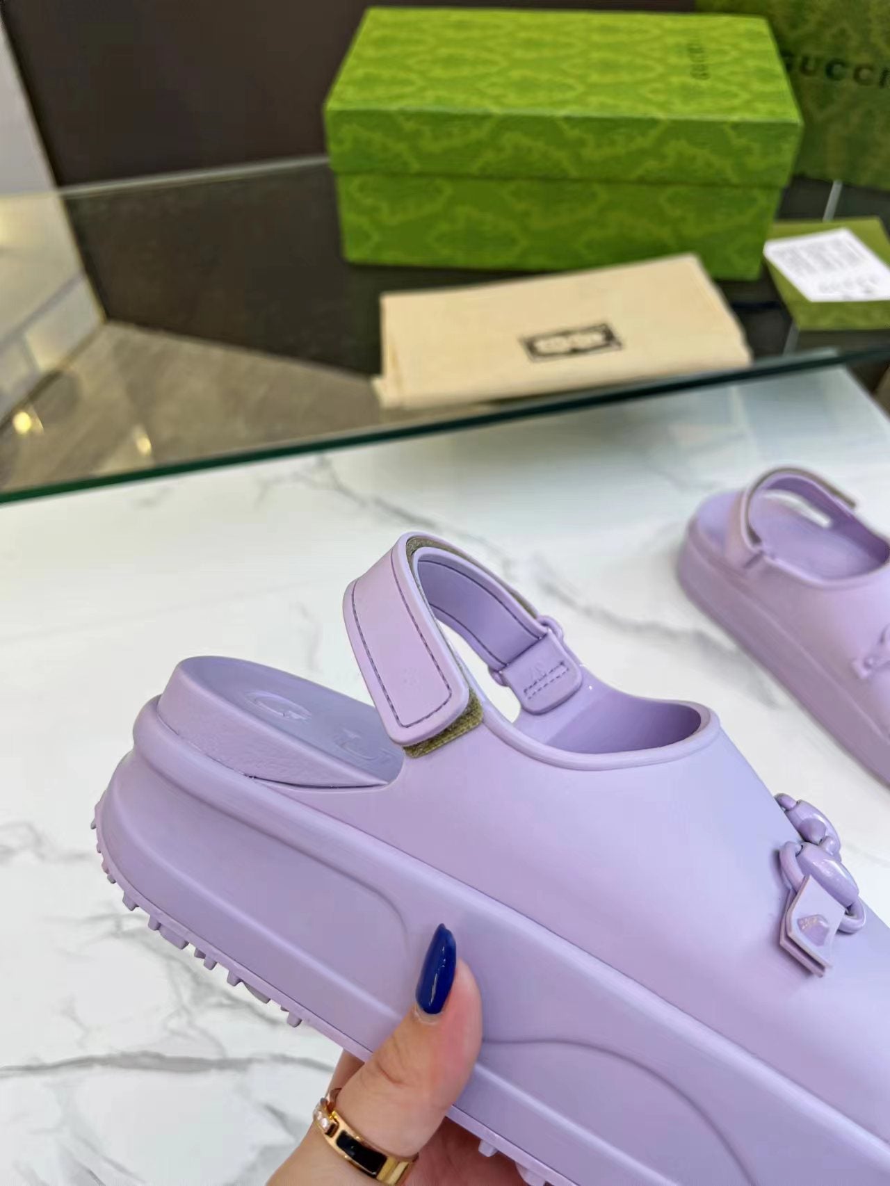 HORSEBIT FLATFORM SANDAL 5 CM IN PASTEL PURPLE IMPORTED TPU - 35